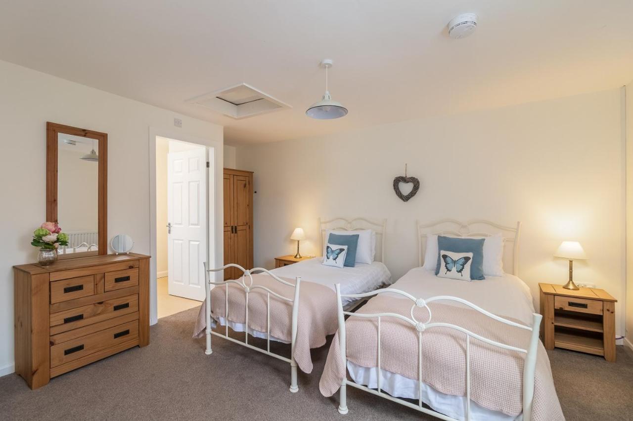 The Grainary Cottages Scarborough Extérieur photo