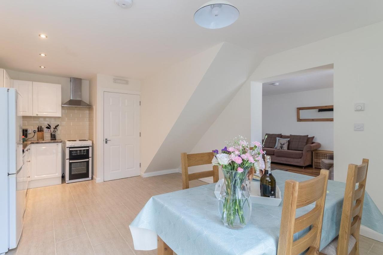 The Grainary Cottages Scarborough Extérieur photo