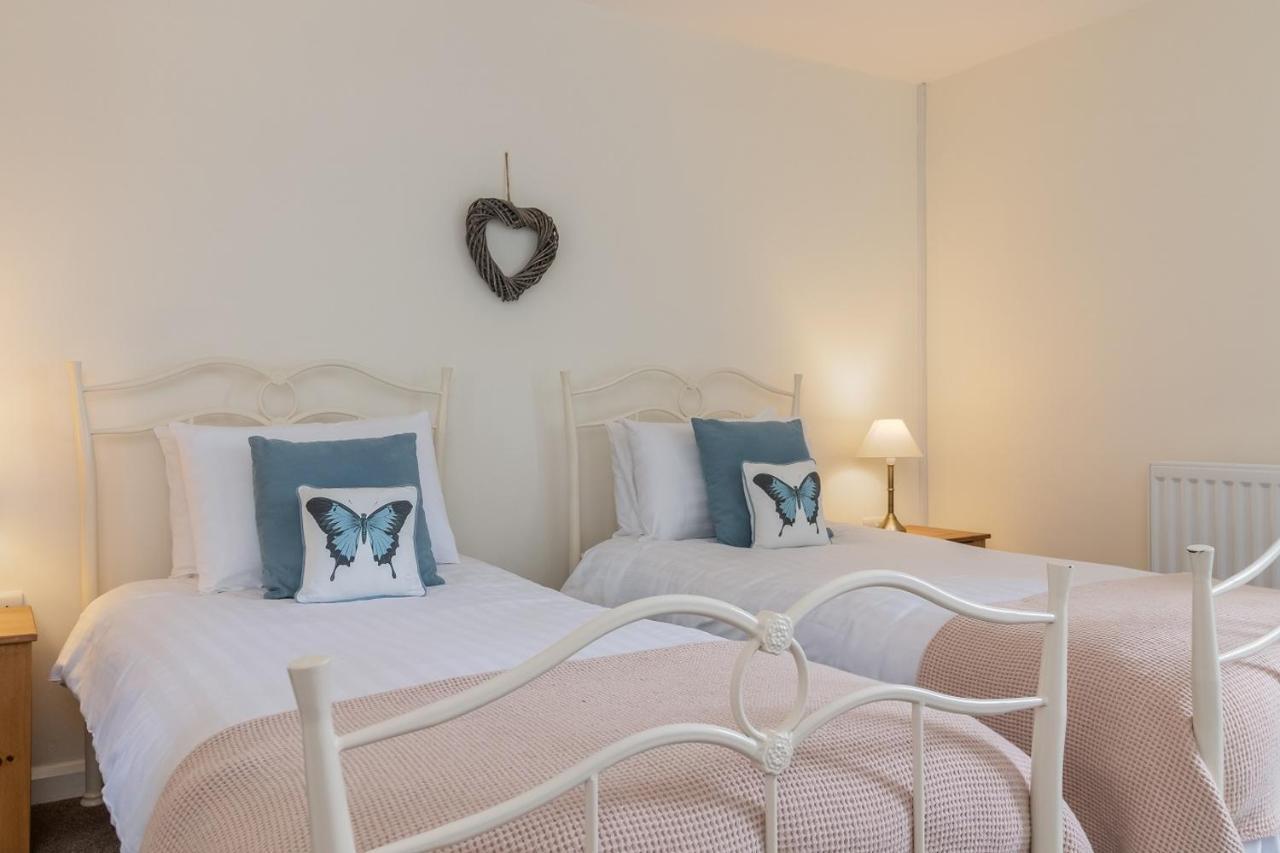 The Grainary Cottages Scarborough Extérieur photo