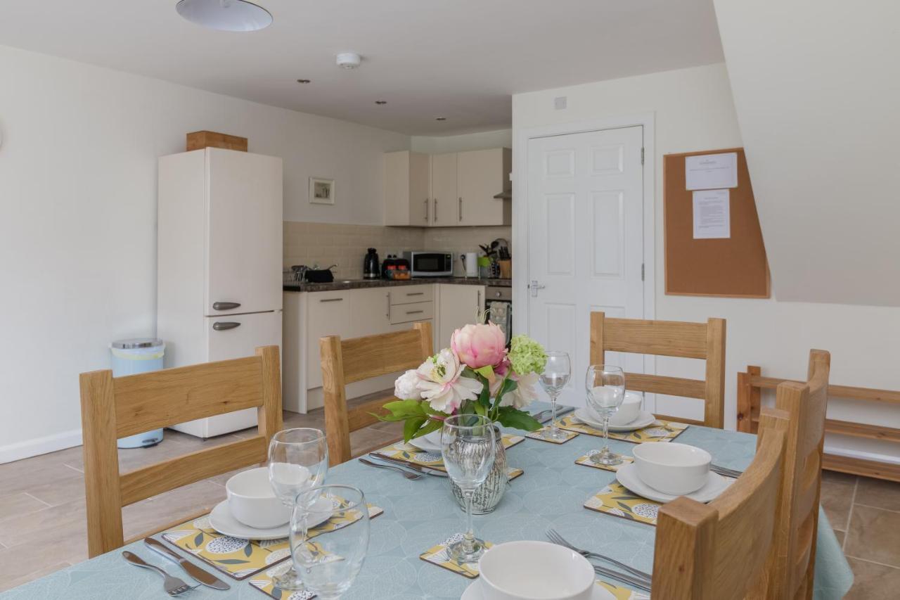 The Grainary Cottages Scarborough Extérieur photo