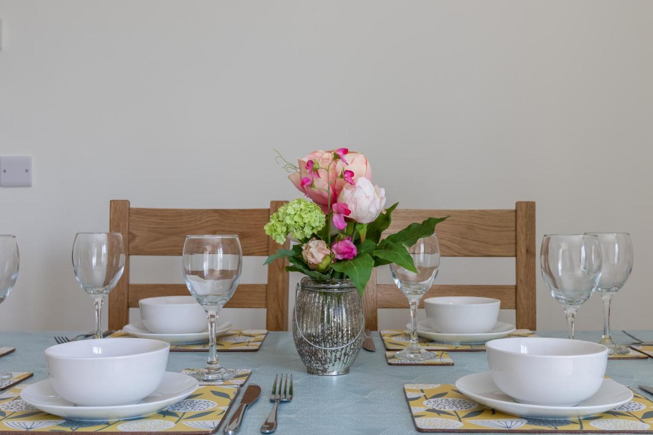 The Grainary Cottages Scarborough Extérieur photo